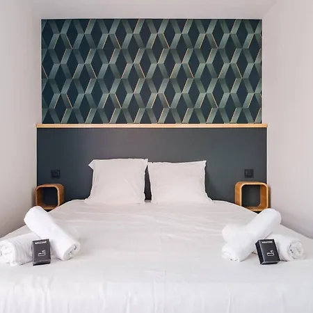 T3 Moderne Avec Terrasse Proche Centre