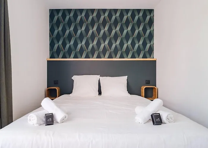 T3 Moderne Avec Terrasse Proche Centre